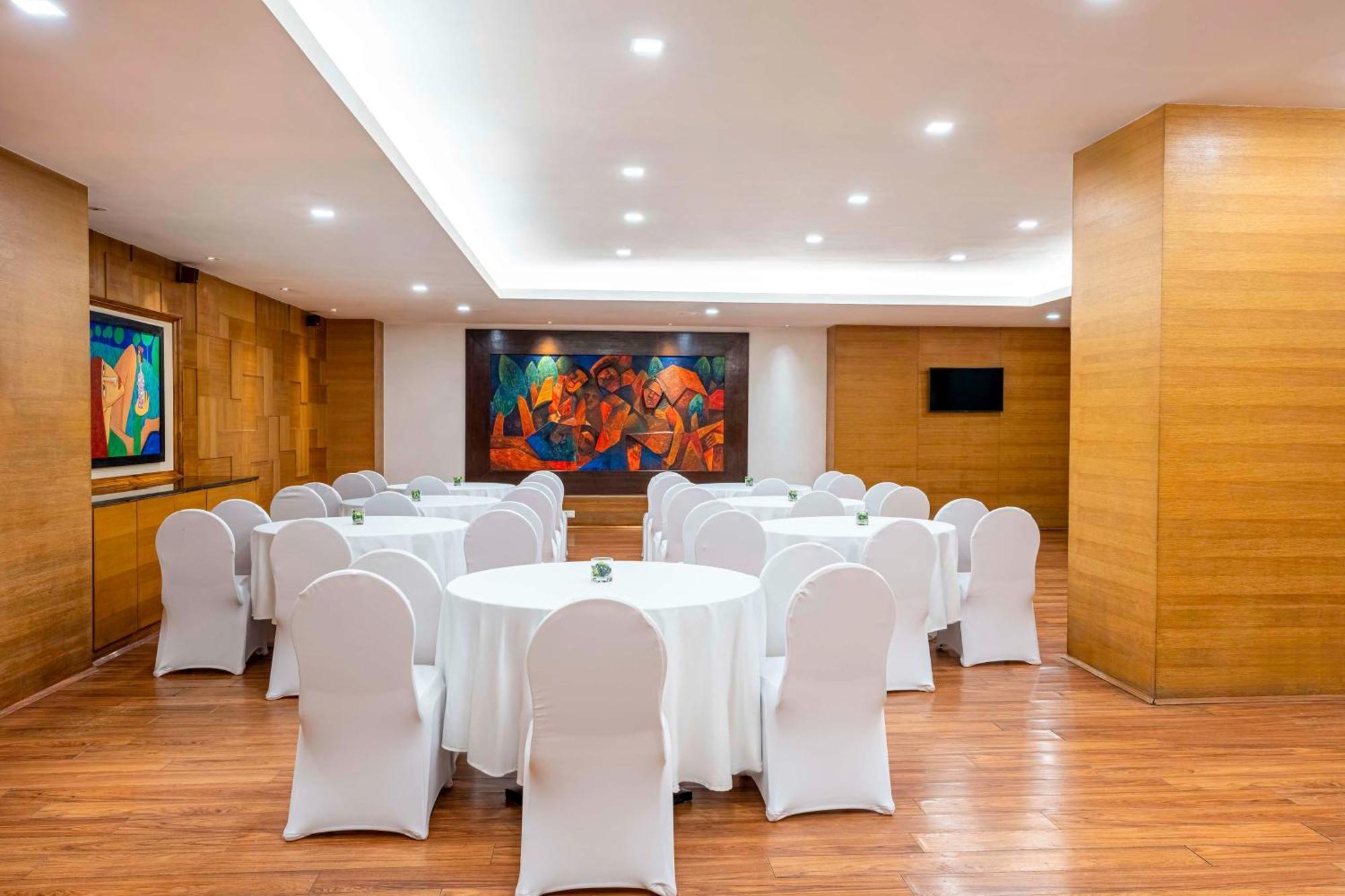 Готель Svelte Delhi, A Member Of Radisson Individuals Нью-Делі Екстер'єр фото